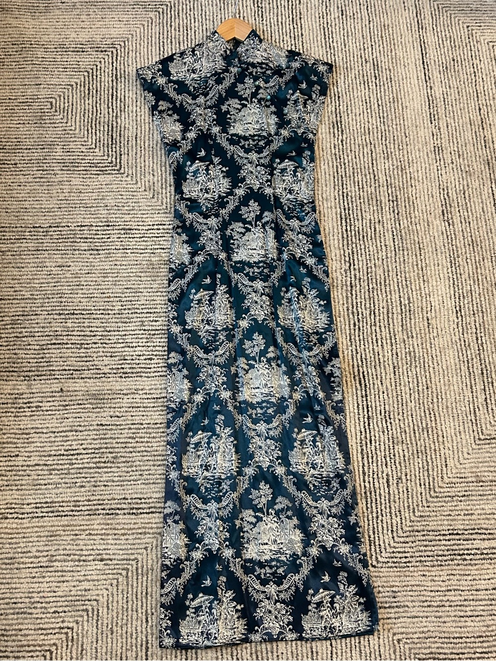 Unique Maxi Dress with Teal and White Toile Print, Cheongsam Qipao